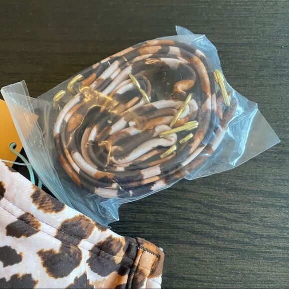 Kona Sol Bandeau Bikini Top Animal Print Plus NWT adjustable straps attachable - Picture 4 of 6